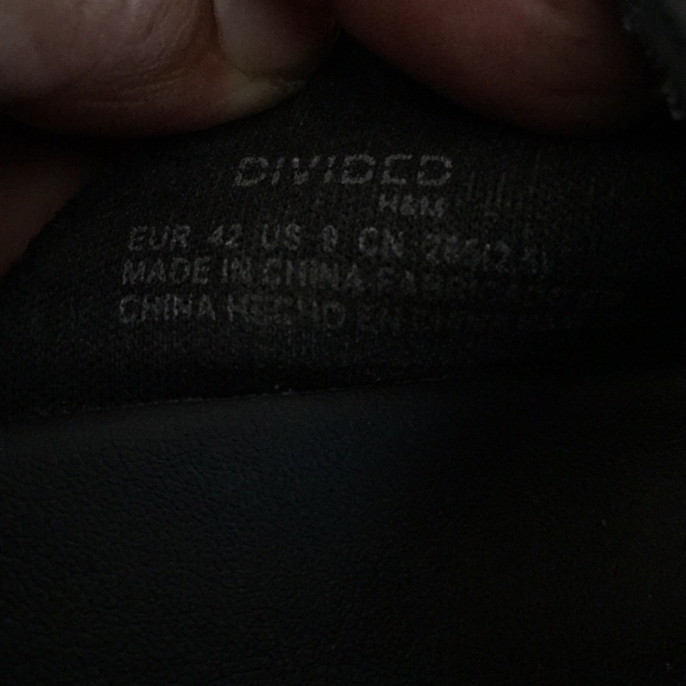 Divided Sandals - image 5